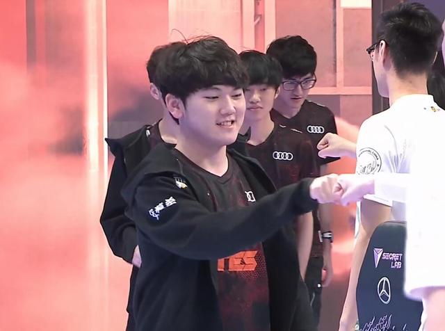 【战报】重庆QGhappy3比1战胜MTG，豪取八连胜，成功晋级季后赛败者组！